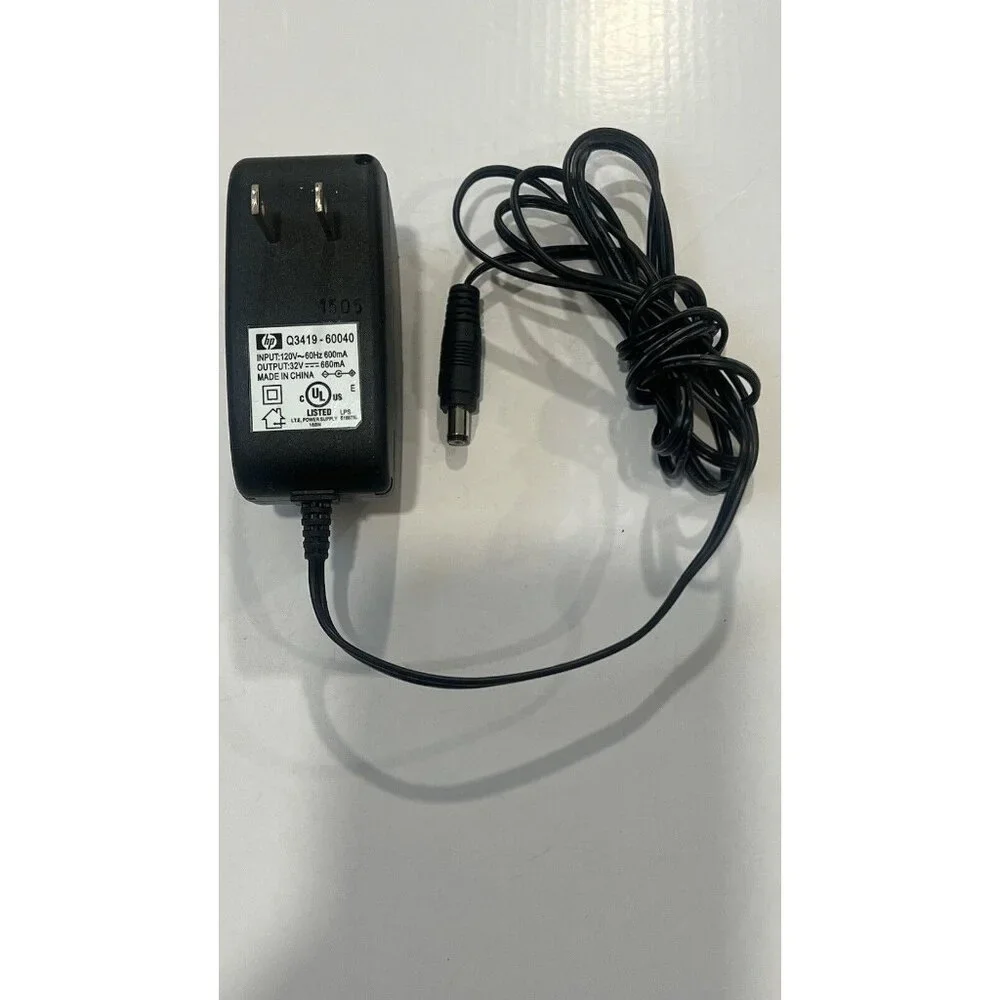 Genuine HP Q3419-60040 I.T.E AC Adapter Power Supply 32v & 600mA